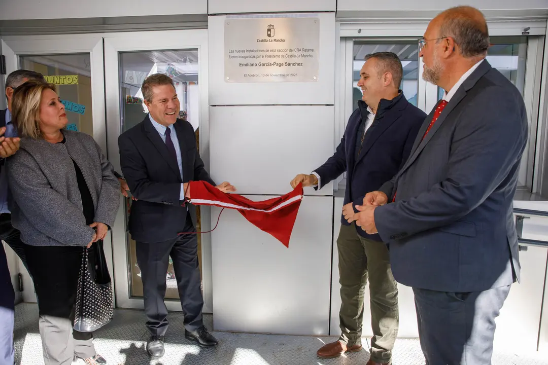 inauguracin-de-las-obras-de-mejora-de-la-seccin-del-cra-retama-en-el-acebrn-cuenca_54914450370_o