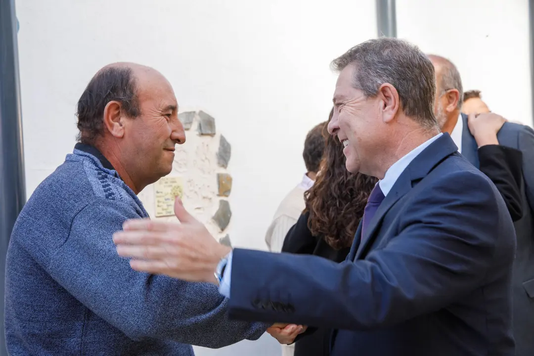 inauguracin-de-las-obras-de-mejora-de-la-seccin-del-cra-retama-en-el-acebrn-cuenca_54914358338_o
