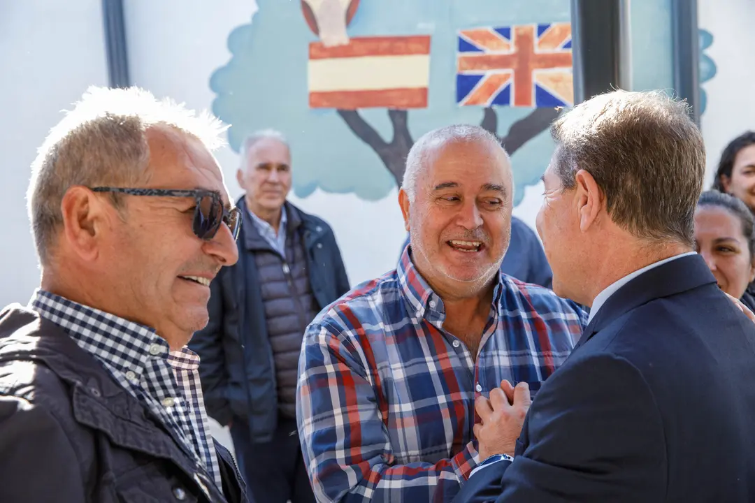 inauguracin-de-las-obras-de-mejora-de-la-seccin-del-cra-retama-en-el-acebrn-cuenca_54914397164_o