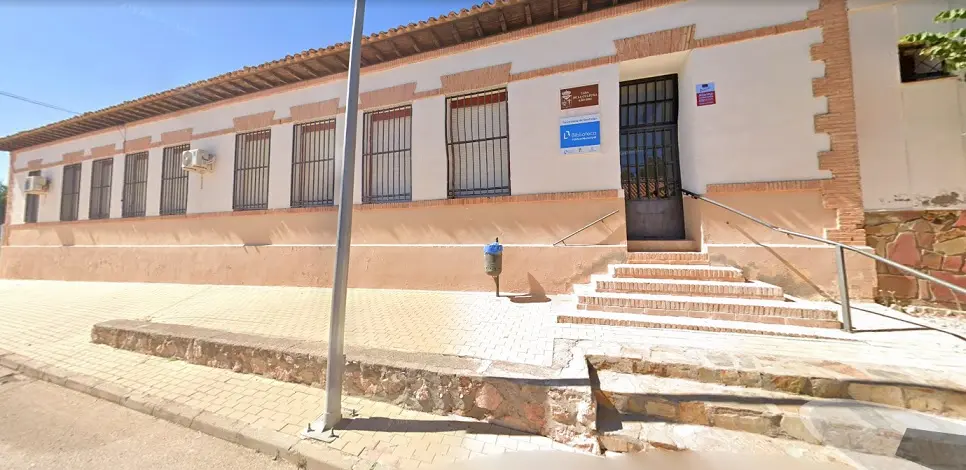 biblioteca pozorrubio